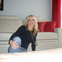 Danielle Messier Photo 7