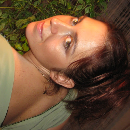Sandra Light Photo 10