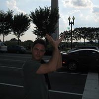 Kyle Burrow Photo 2
