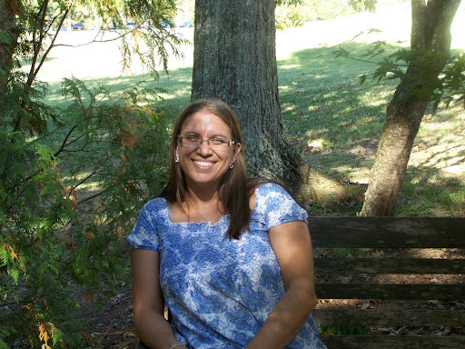 Renee Scott Photo 15