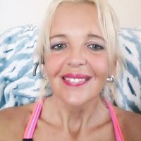 Nora Elias Photo 8