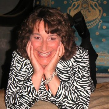 Carolyn Layne Photo 10