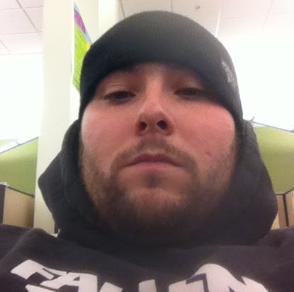 Derrick Lewis Photo 14