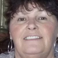 Julie Tomlin Photo 1