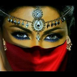 Nadia Mohamed Photo 10