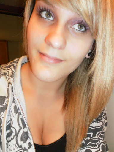Emily Fairchild Photo 13