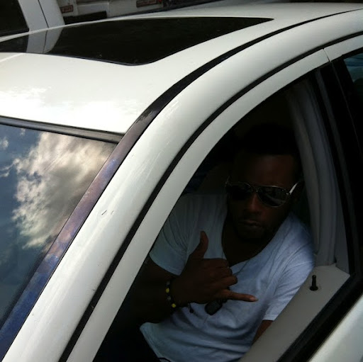 Shane Mccullough Photo 13