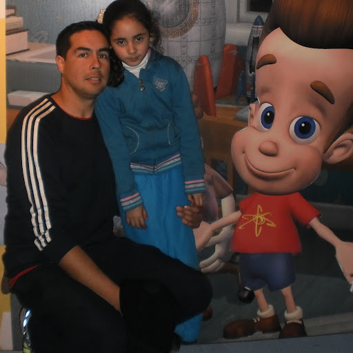 Roger Torres Photo 11