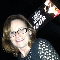 Michelle Radford Photo 7
