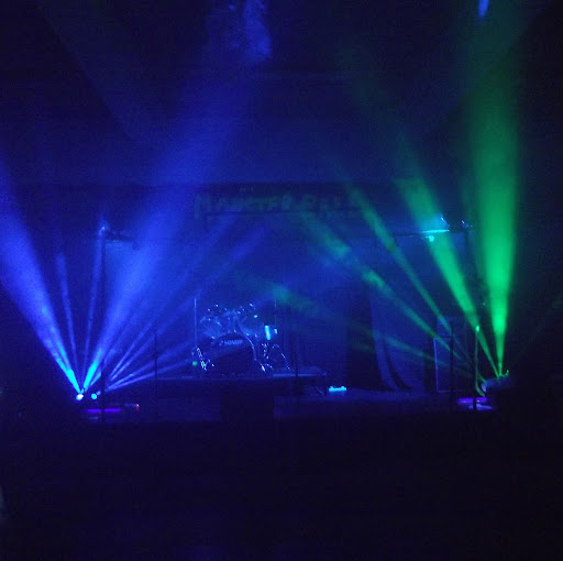 Matt Deane Photo 9