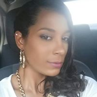 Veronica Hall Photo 4