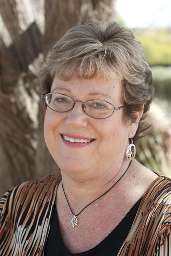 Linda Cook Photo 14