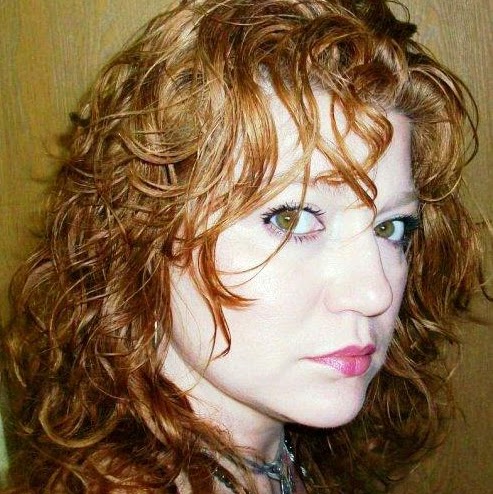 Gwen Jones Photo 14