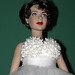 Elizabeth Minter Photo 33