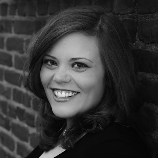 Jessica Hann Photo 10
