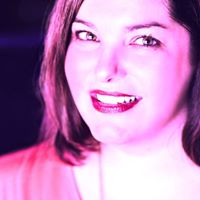 Molly Mclain Photo 2