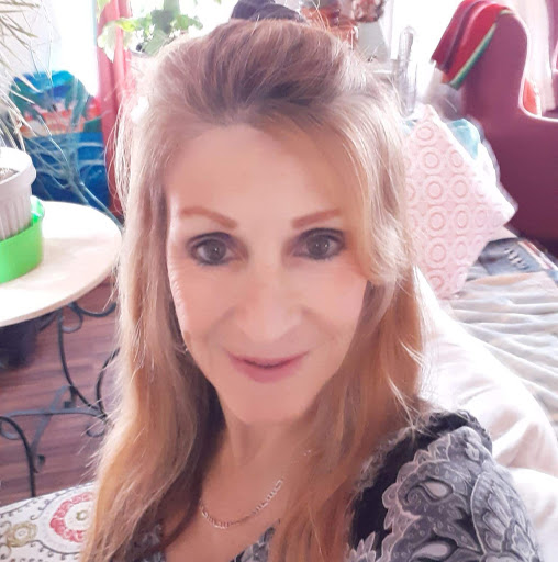 Debra Diamond Photo 10