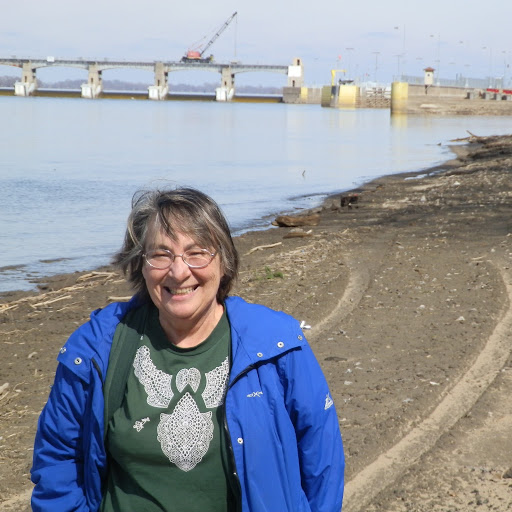 Connie Meridith Photo 1