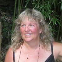 Valerie Fuller Photo 9