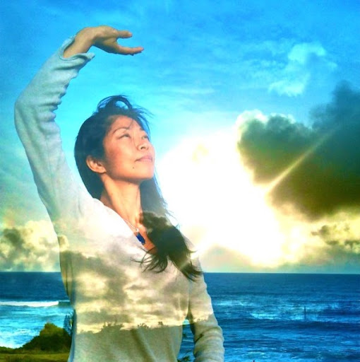 Daisy Lee Photo 17
