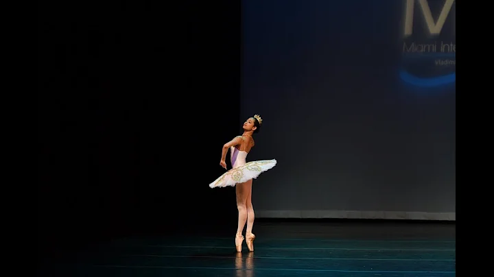 Lydia Wu Photo 27