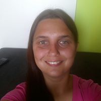 Nicole Schmied Photo 5