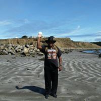 Leon Lindsey Photo 2