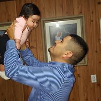 Israel Cardenas Photo 4