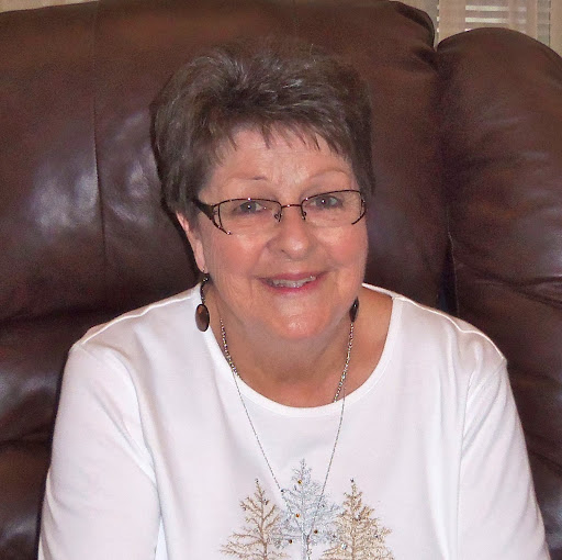 Glenda Little Photo 9