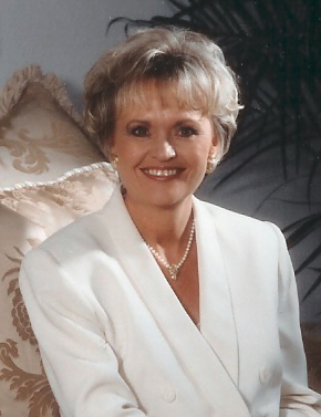 Beverly Powell Photo 15