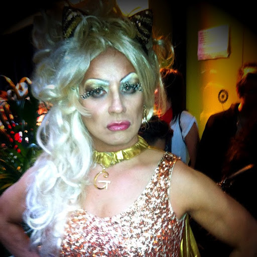 Linda Gold Photo 9