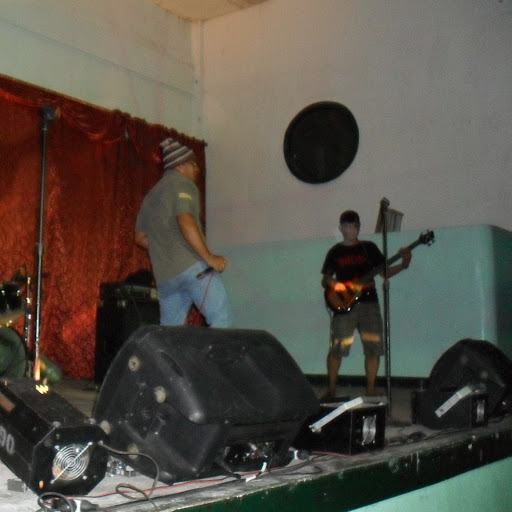 Raymond Julian Photo 4
