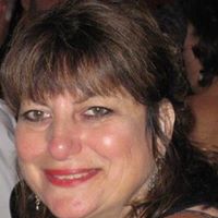 Anne Thayer Photo 3