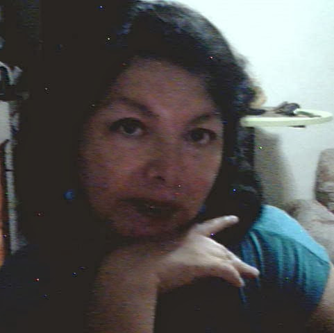 Maria Beas Photo 9