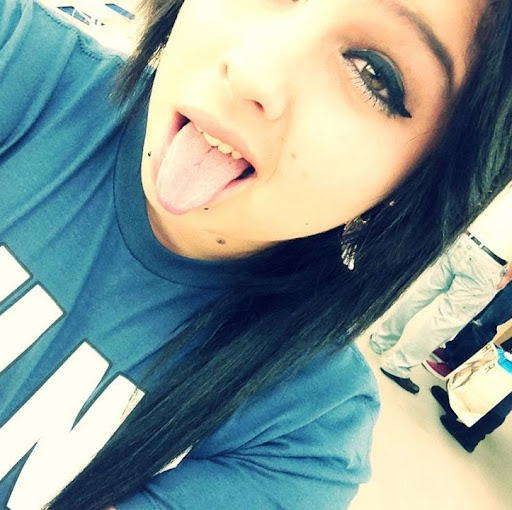 Tiffany Villanueva Photo 15