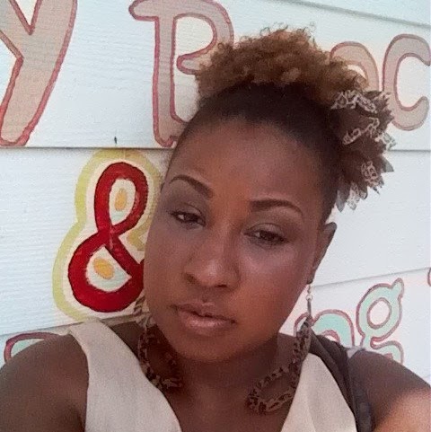 Leah Brown Photo 17
