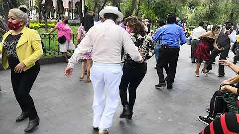 Alfonso Ruiz Photo 36