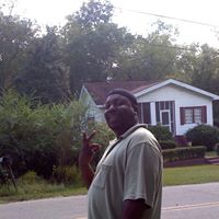 Travis Hogan Photo 1