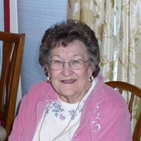 Betty Toth Photo 7