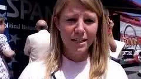 Julie Flick Photo 16