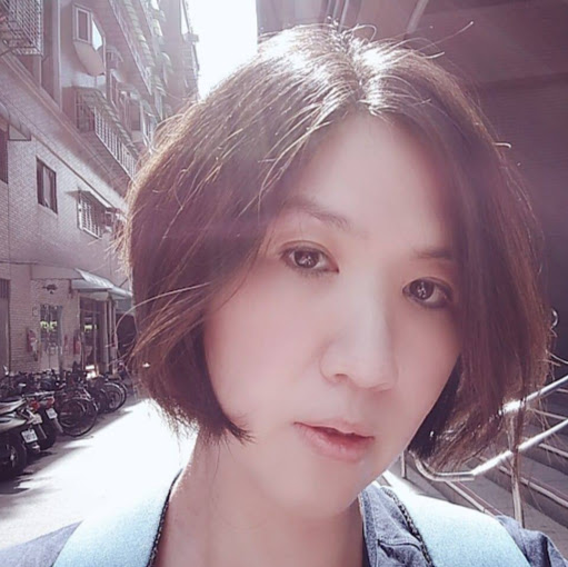 Grace Chang Photo 20