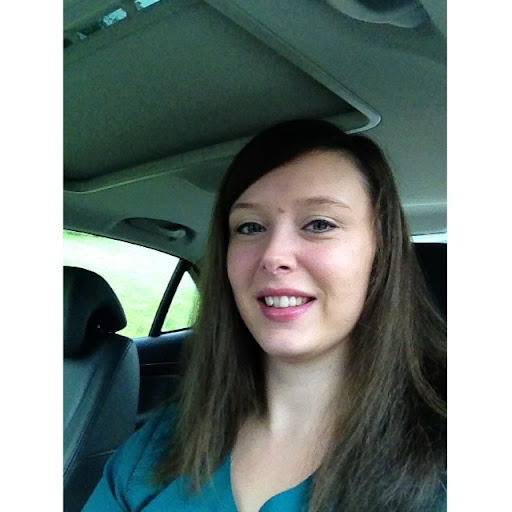 Amber Lusk Photo 9