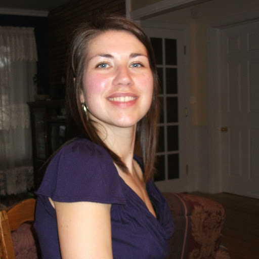 Maggie Hawkins Photo 11