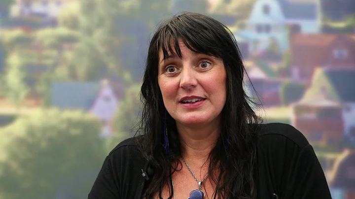 Michele Staples Photo 21