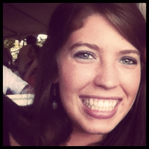 Amanda Cummings Photo 10