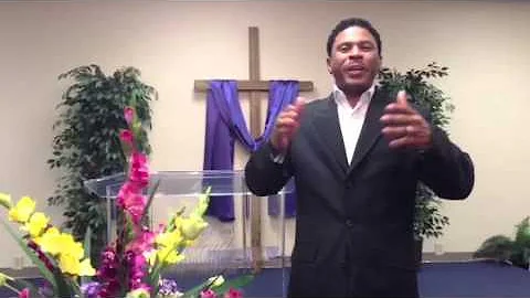 Derrick Benton Photo 24