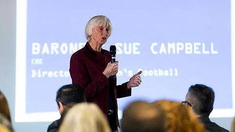 Sue Campbell Photo 35