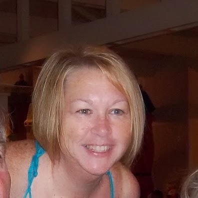 Alice Kelly Photo 9