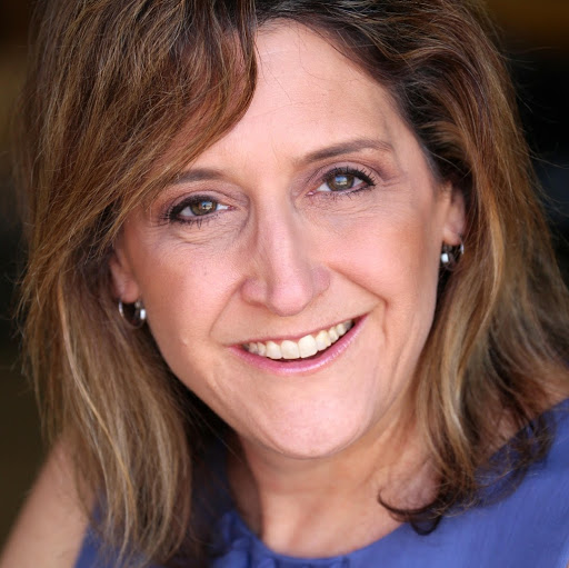 Anne Oller Photo 9