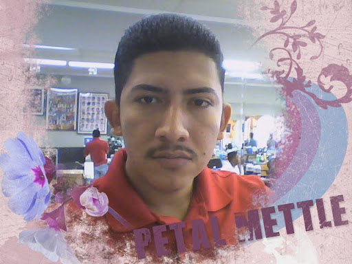 Darwin Reyes Photo 13